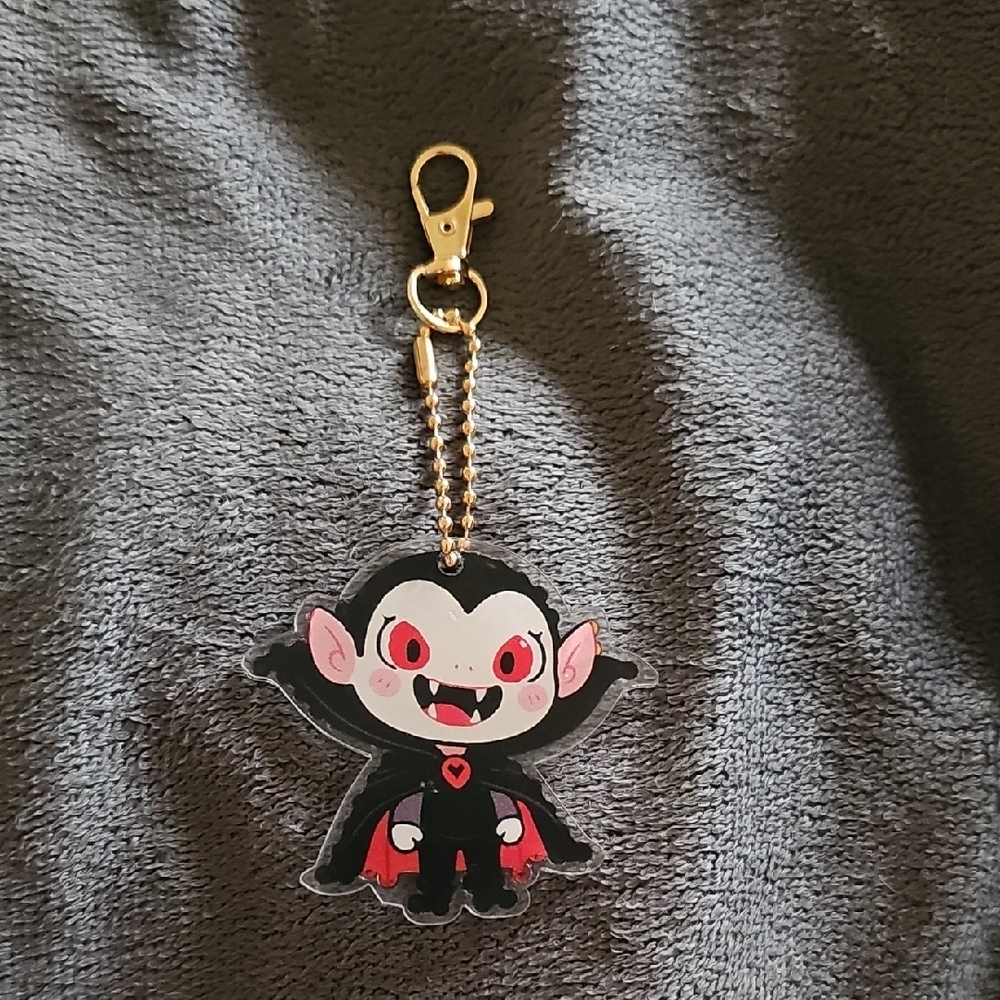 Rhinestone Vampire Keychain - Picture 4 of 4